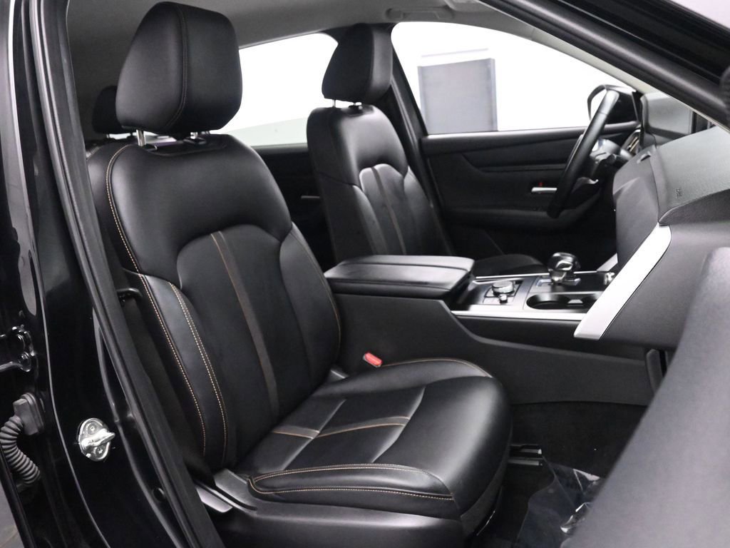 Used 2024 MAZDA CX-90 3.3 Turbo w/ Select Package image 23