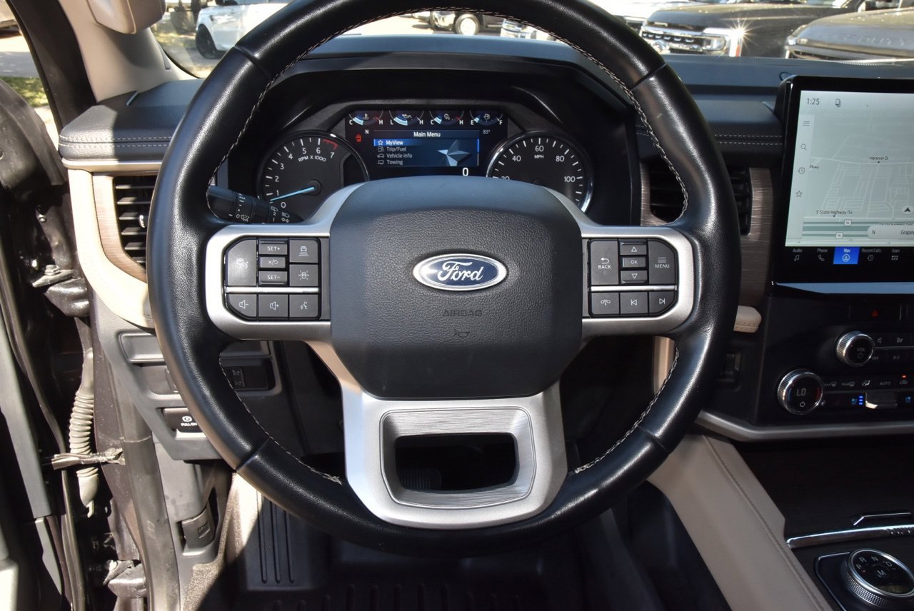 Used 2022 Ford Expedition Limited RWD image 23