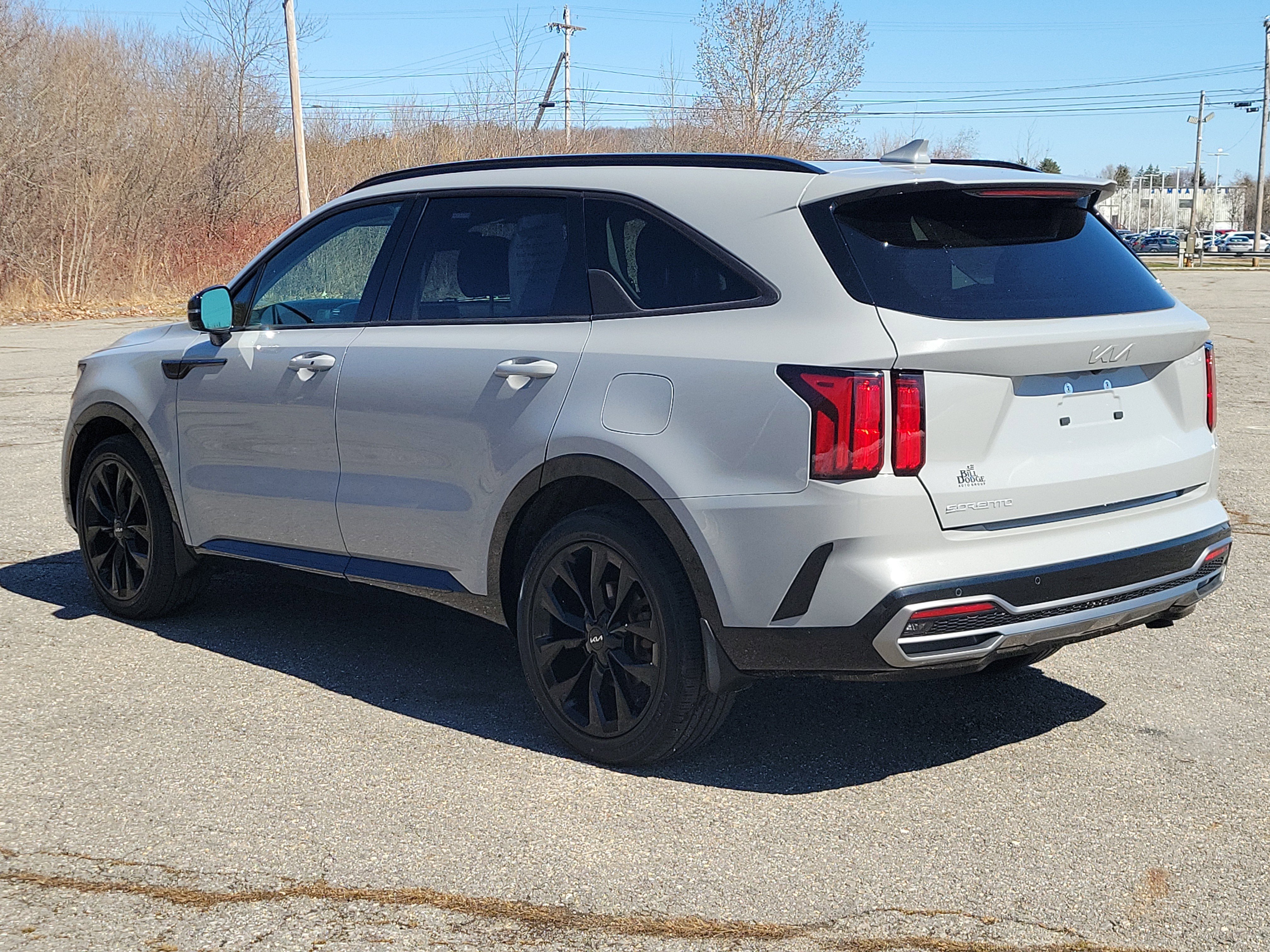 Used 2023 Kia Sorento SX image 7