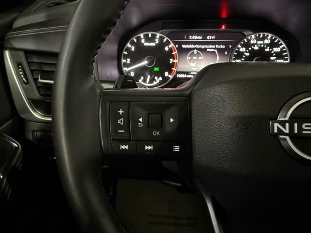 Certified 2025 Nissan Rogue SV image 14