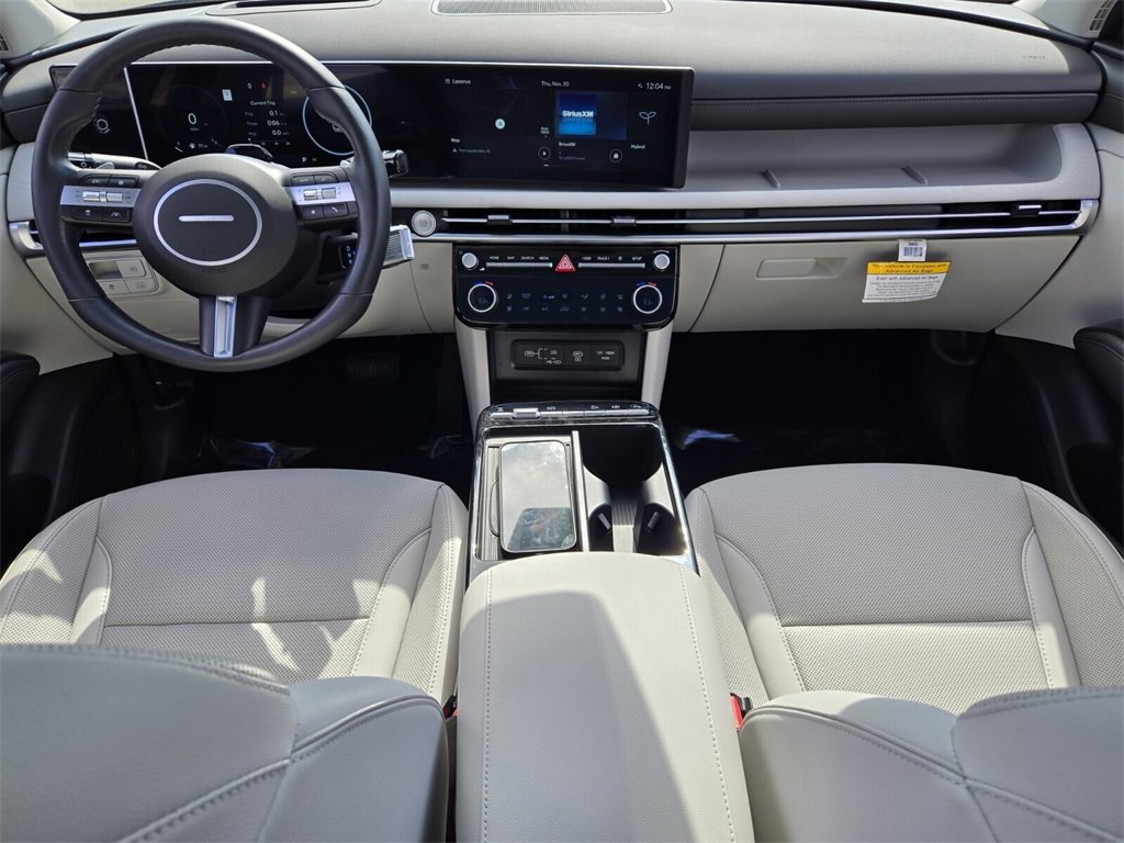 Certified 2025 Hyundai Tucson Limited image 12