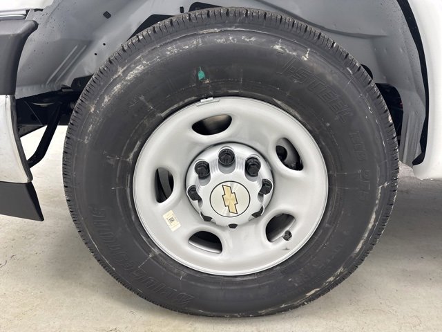 New 2026 Chevrolet Express 3500 w/ Power Convenience Package image 41