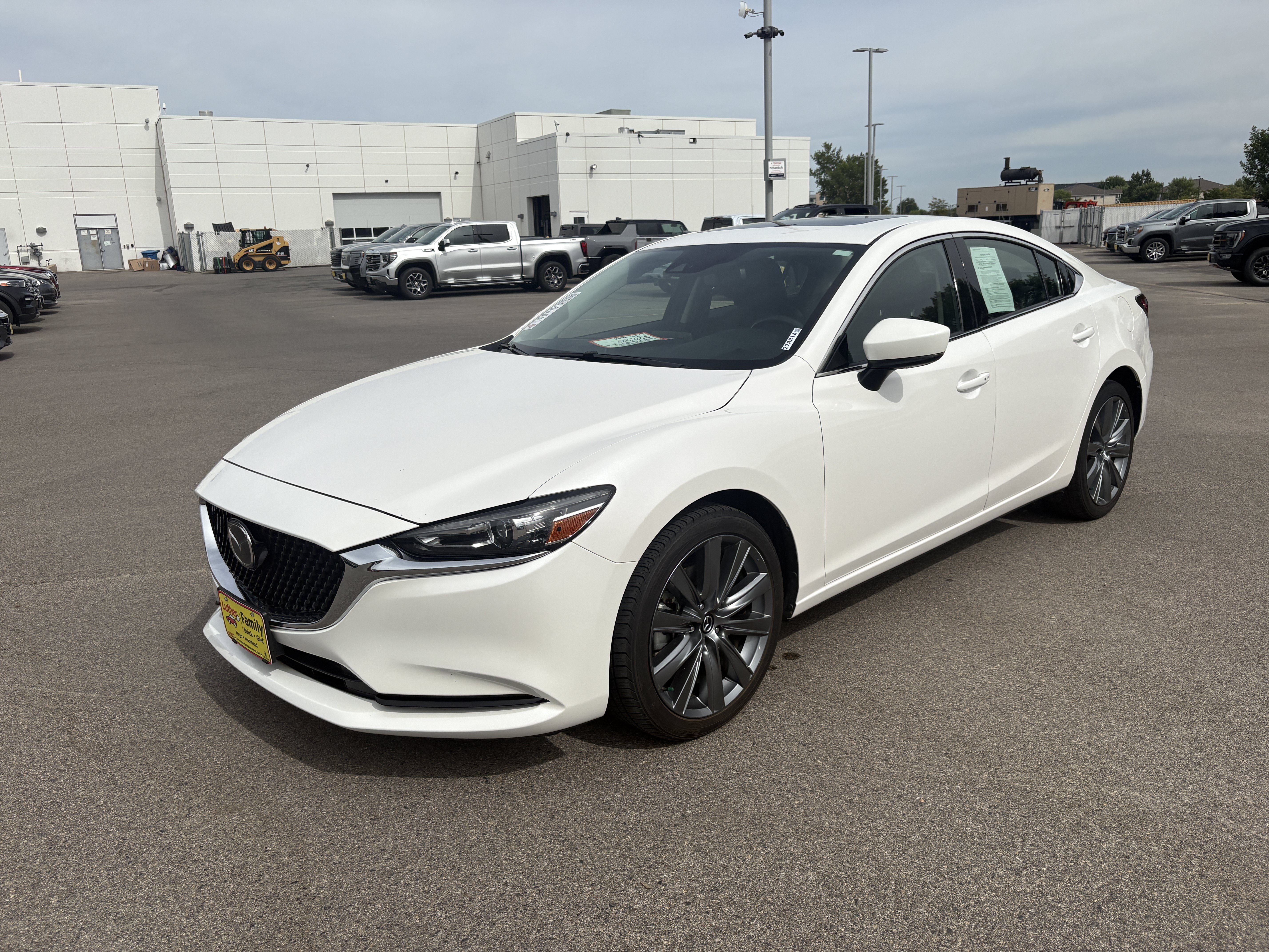 Used 2021 MAZDA MAZDA6 Grand Touring FWD image 2
