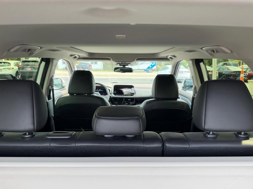 Used 2023 Nissan Rogue Platinum AWD/4WD image 23