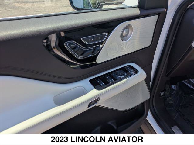 Certified 2023 Lincoln Aviator Black Label AWD/4WD image 11