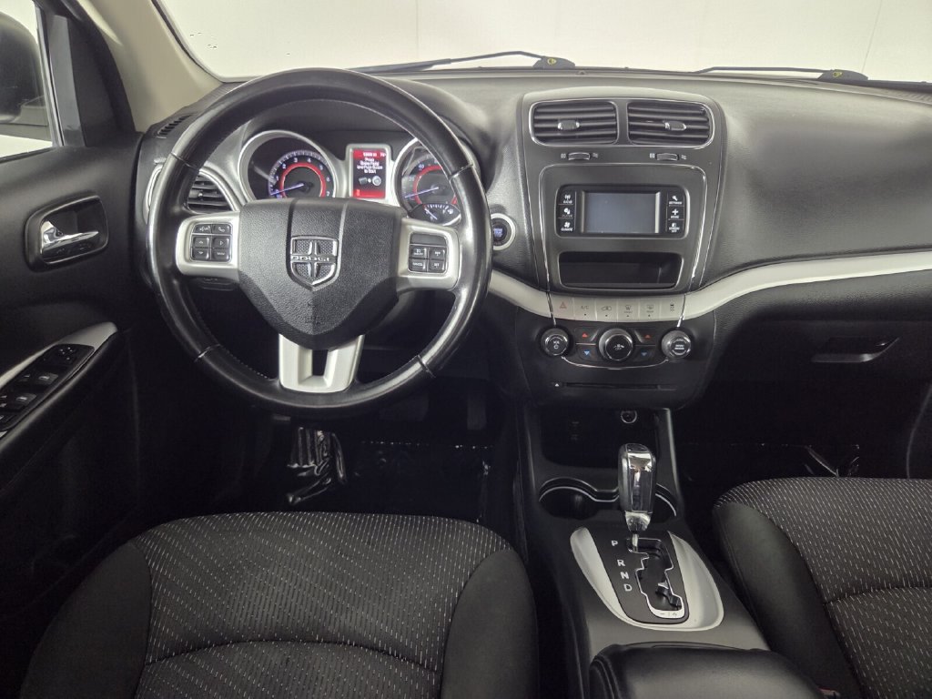 Used 2020 Dodge Journey SE w/ SE Popular Equipment Group FWD image 25