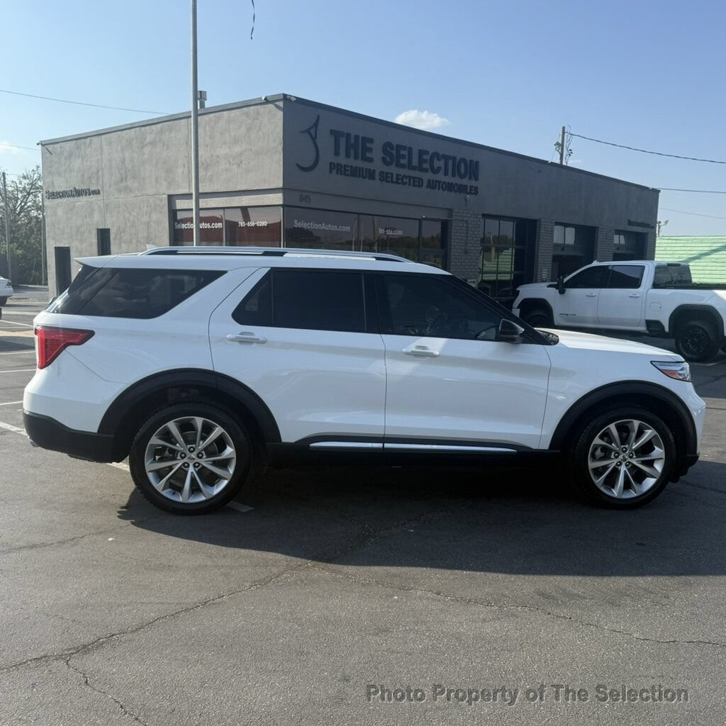 Used 2021 Ford Explorer Platinum w/ Equipment Group 601A AWD/4WD image 19