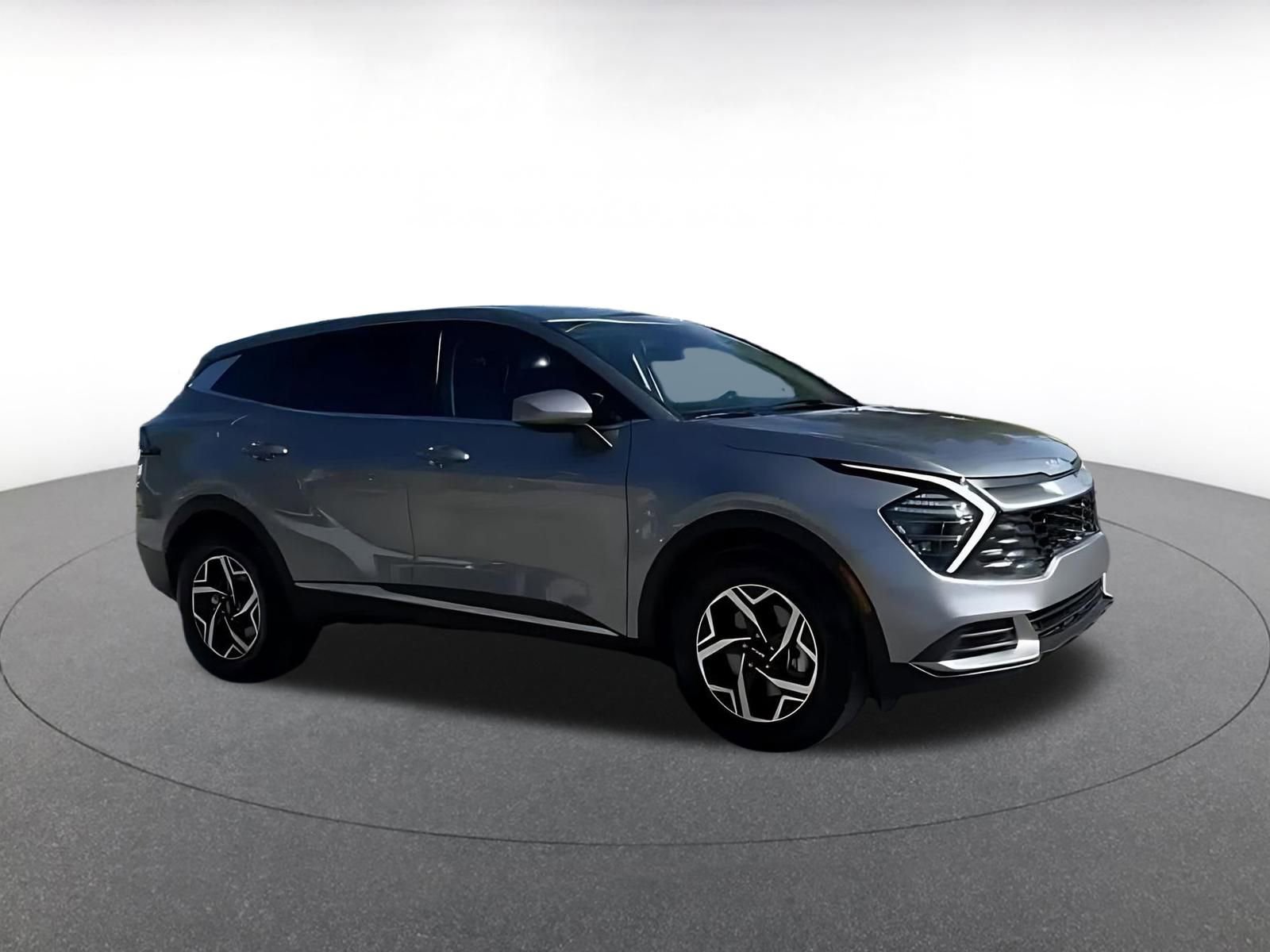 Used 2025 Kia Sportage LX video 2