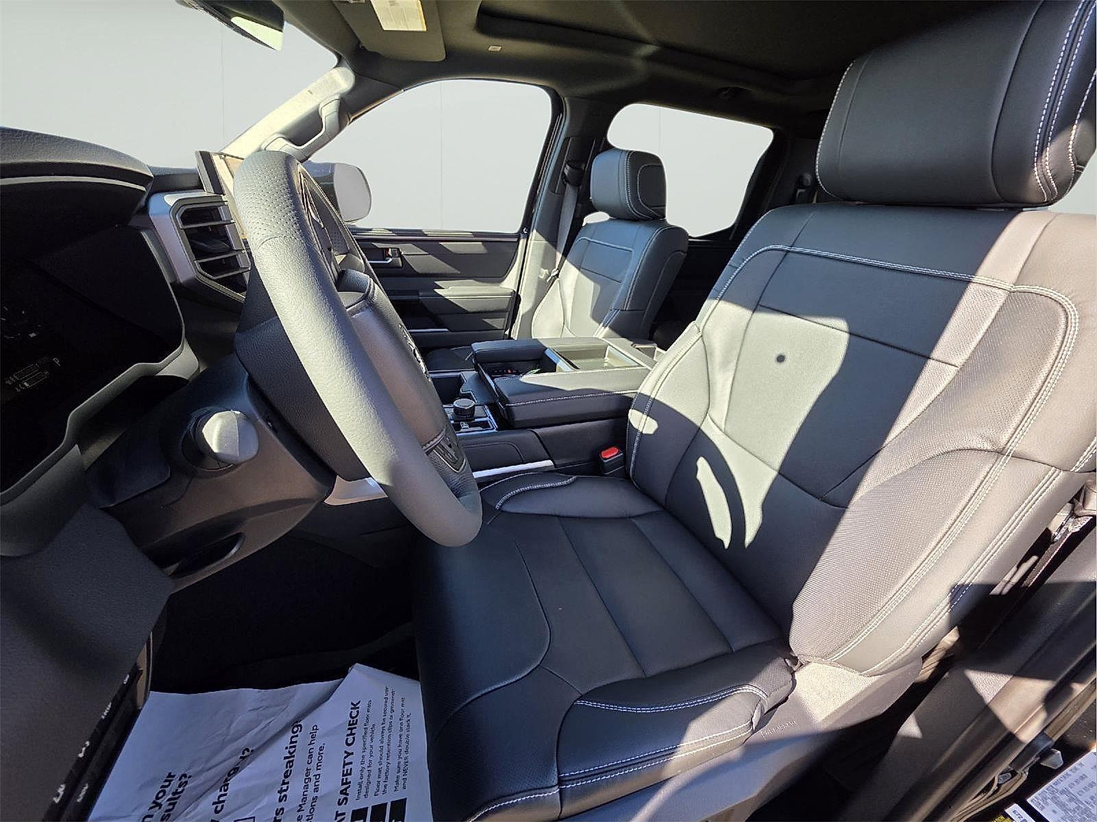 New 2026 Toyota Tundra Limited AWD/4WD image 12
