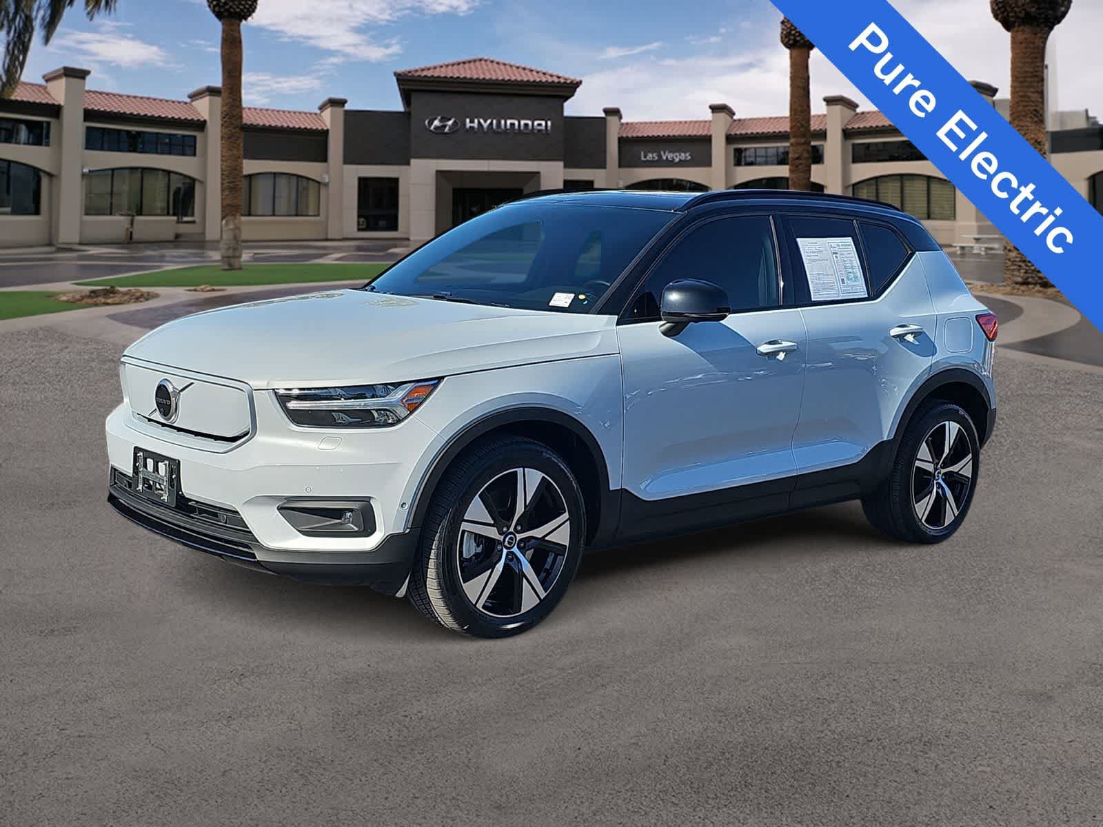 Used 2022 Volvo XC40 P8 Recharge Plus AWD/4WD image 4