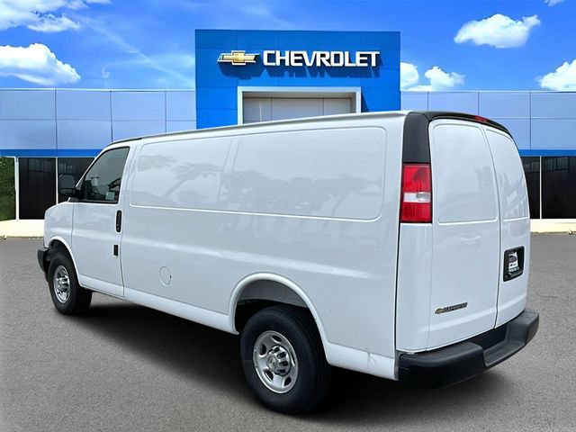 New 2026 Chevrolet Express 2500 RWD image 5