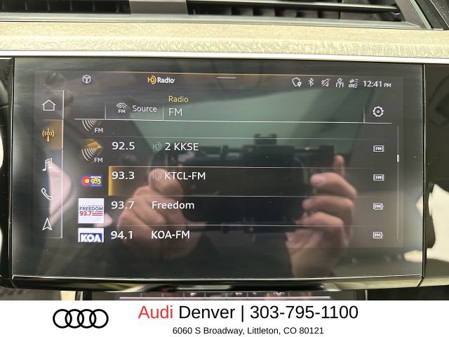 Used 2024 Audi Q8 e-tron Premium Plus AWD/4WD image 17