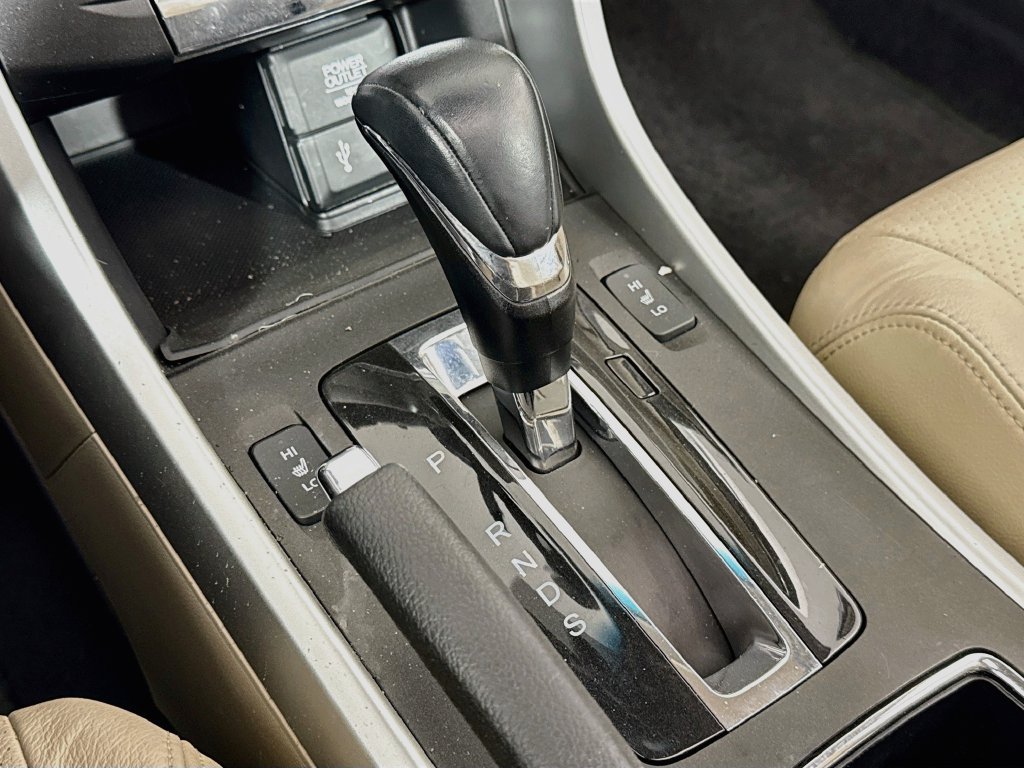 Used 2015 Honda Accord EX-L image 16