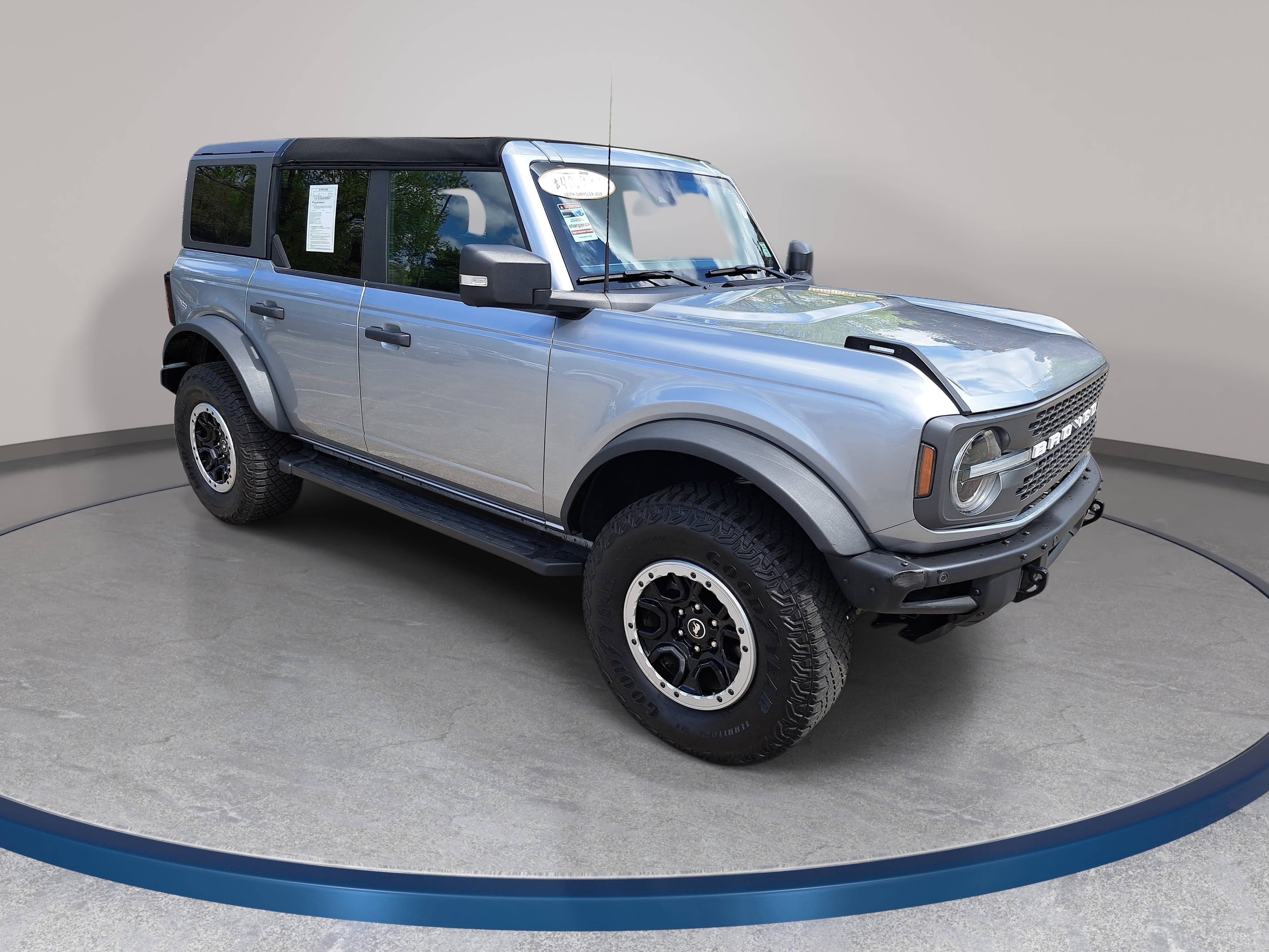 Used 2022 Ford Bronco Badlands AWD/4WD image 3