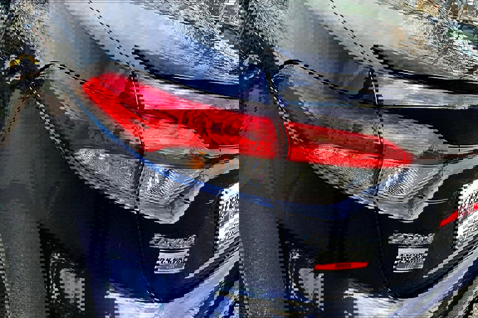 Used 2025 Toyota Corolla SE image 27