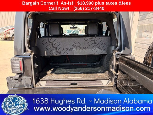Used 2016 Jeep Wrangler Unlimited Sport w/ Max Tow Package AWD/4WD image 7