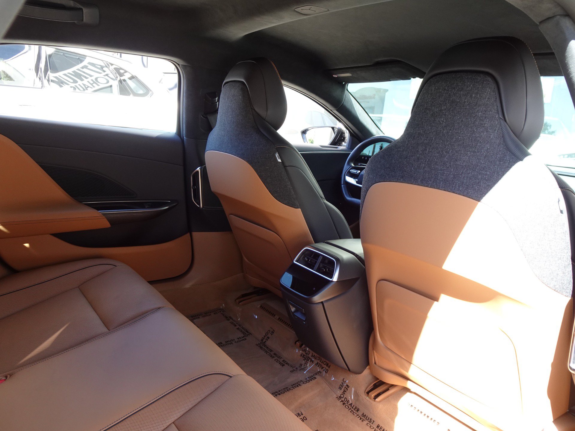 Used 2025 Lucid Air Touring AWD/4WD image 16