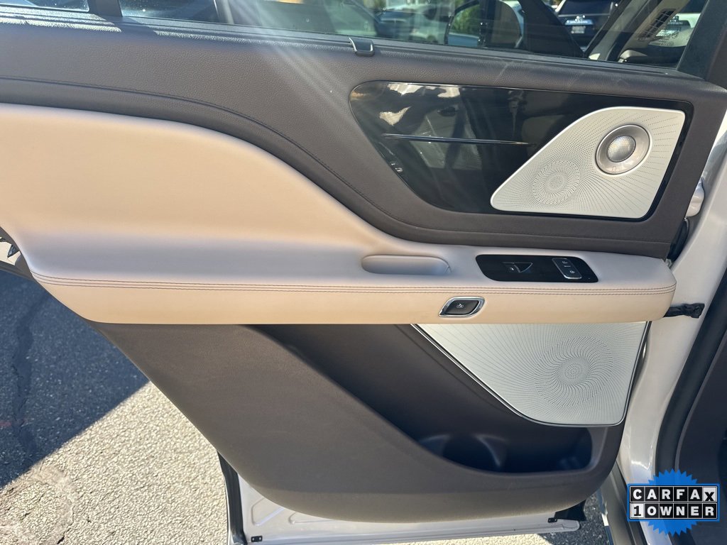 Used 2023 Lincoln Aviator Reserve w/ Equipment Group 201A image 41