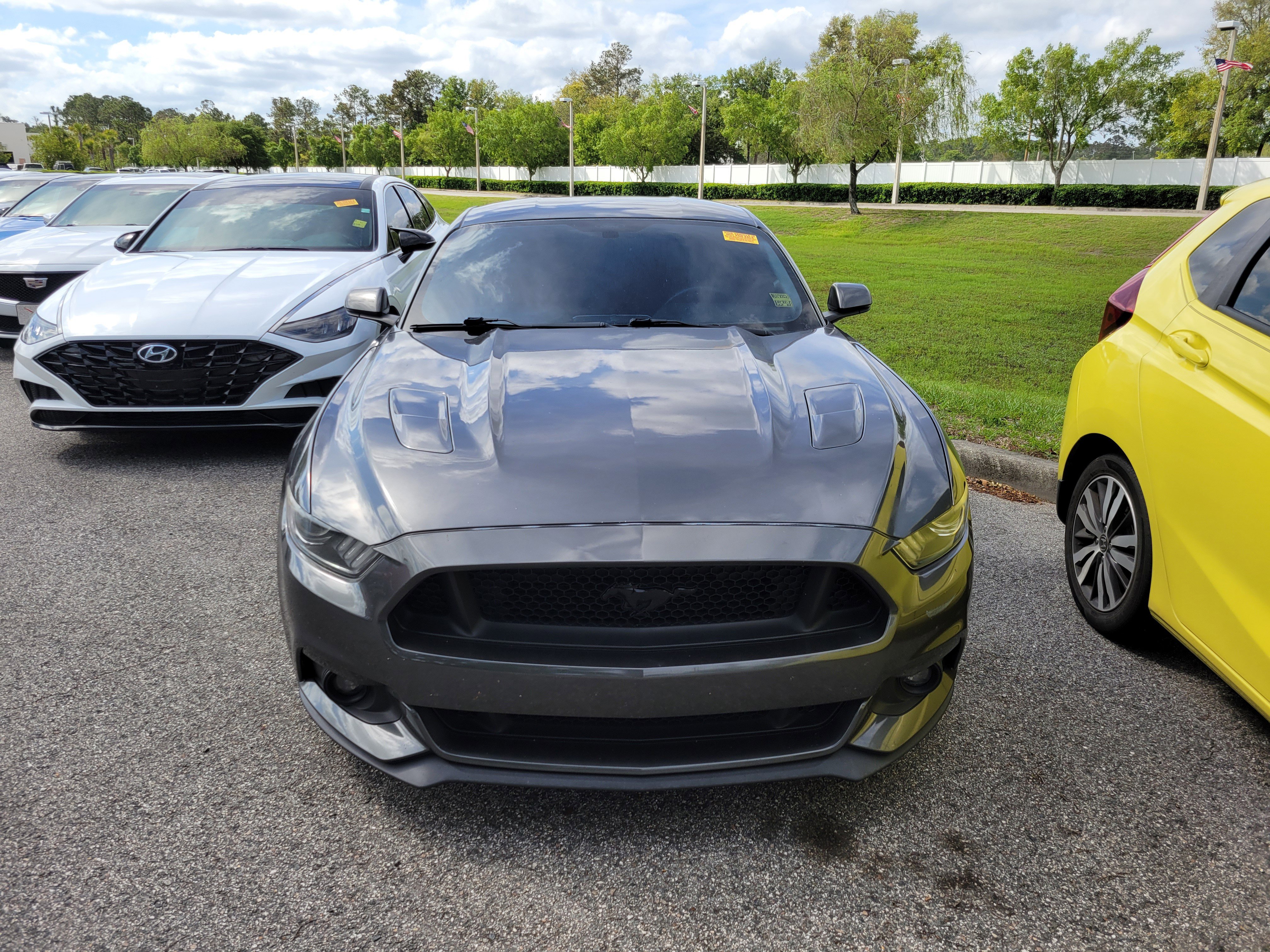 Used 2016 Ford Mustang GT Premium w/ Equipment Group 401A image 2