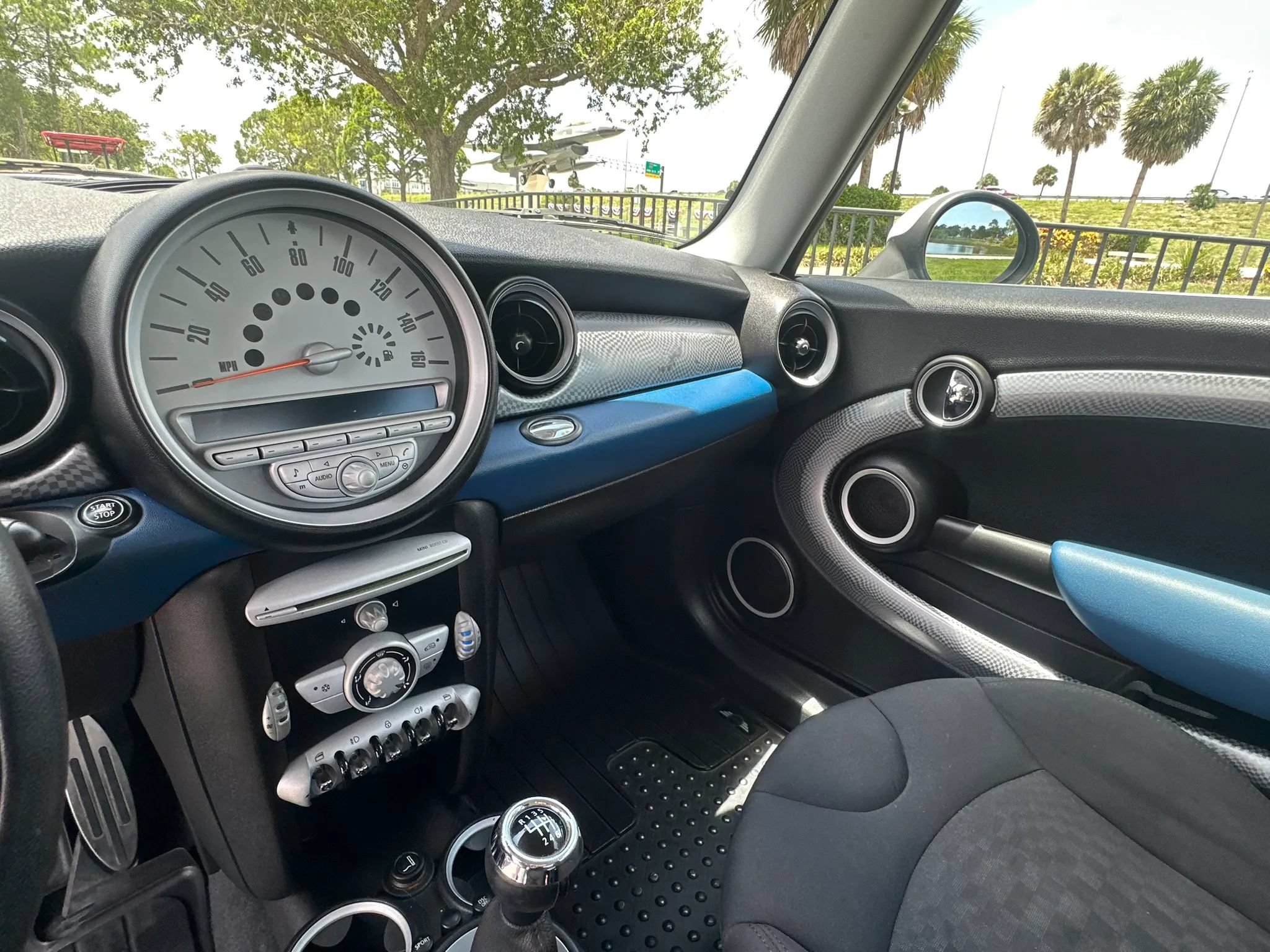 Used 2009 MINI Cooper S FWD image 35