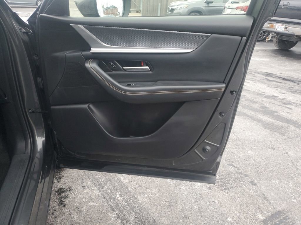 Used 2024 MAZDA CX-90 3.3 Turbo w/ Preferred Plus image 32