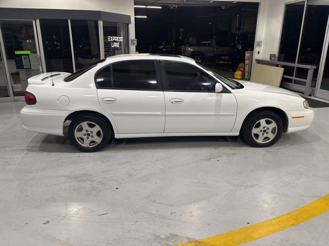 Used 2002 Chevrolet Malibu LS w/ Preferred Equipment Group 1 image 10