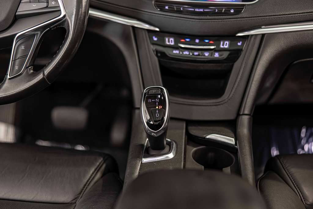Used 2019 Cadillac XT5 Luxury image 38