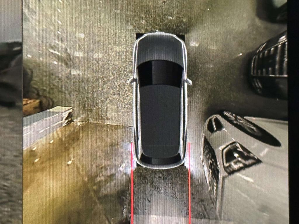 Used 2023 Audi Q3 2.0T Premium Plus w/ Premium Plus Package image 28