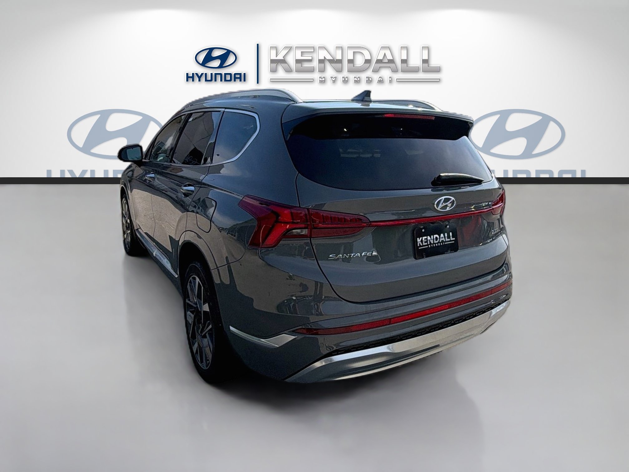 Used 2023 Hyundai Santa Fe Calligraphy FWD image 4