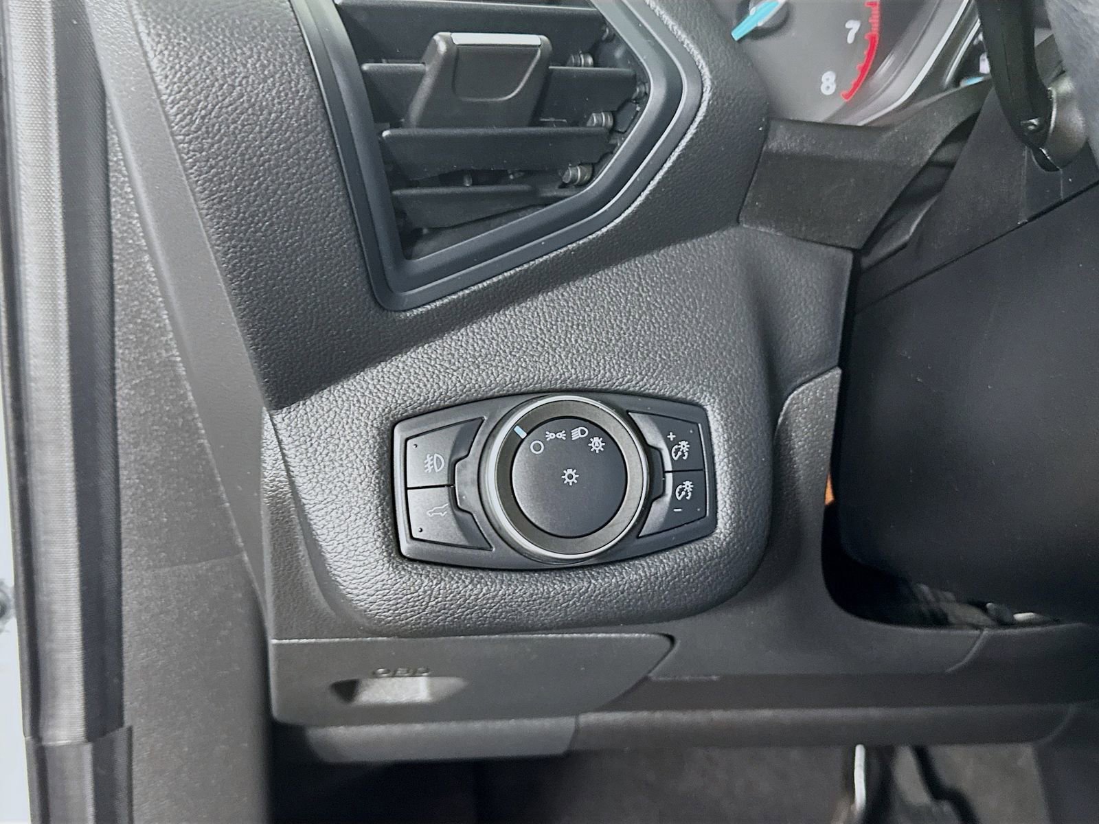 Used 2019 Ford Escape SEL AWD/4WD image 11