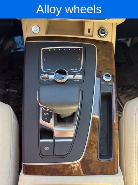 Used 2018 Audi Q5 2.0T Premium Plus AWD/4WD image 21