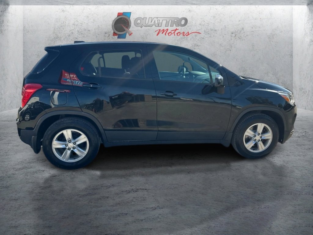 Used 2019 Chevrolet Trax LS w/ LPO, Protection Package FWD image 7