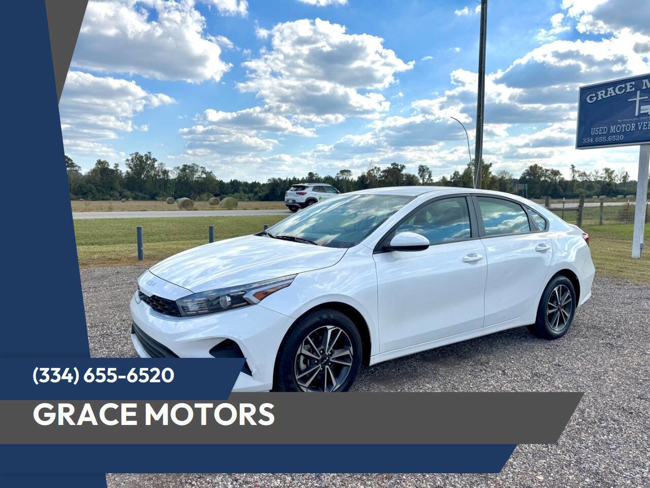 Used 2024 Kia Forte LXS image 1