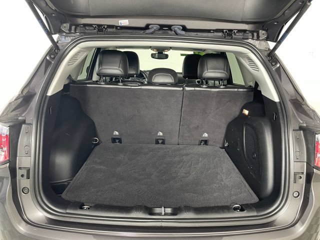 Used 2021 Jeep Compass Latitude w/ Sun and Sound Group AWD/4WD image 20