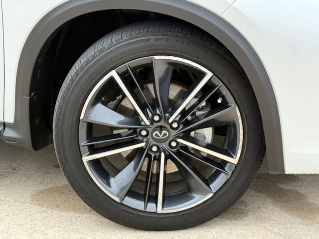 Used 2023 INFINITI QX50 Sport image 3