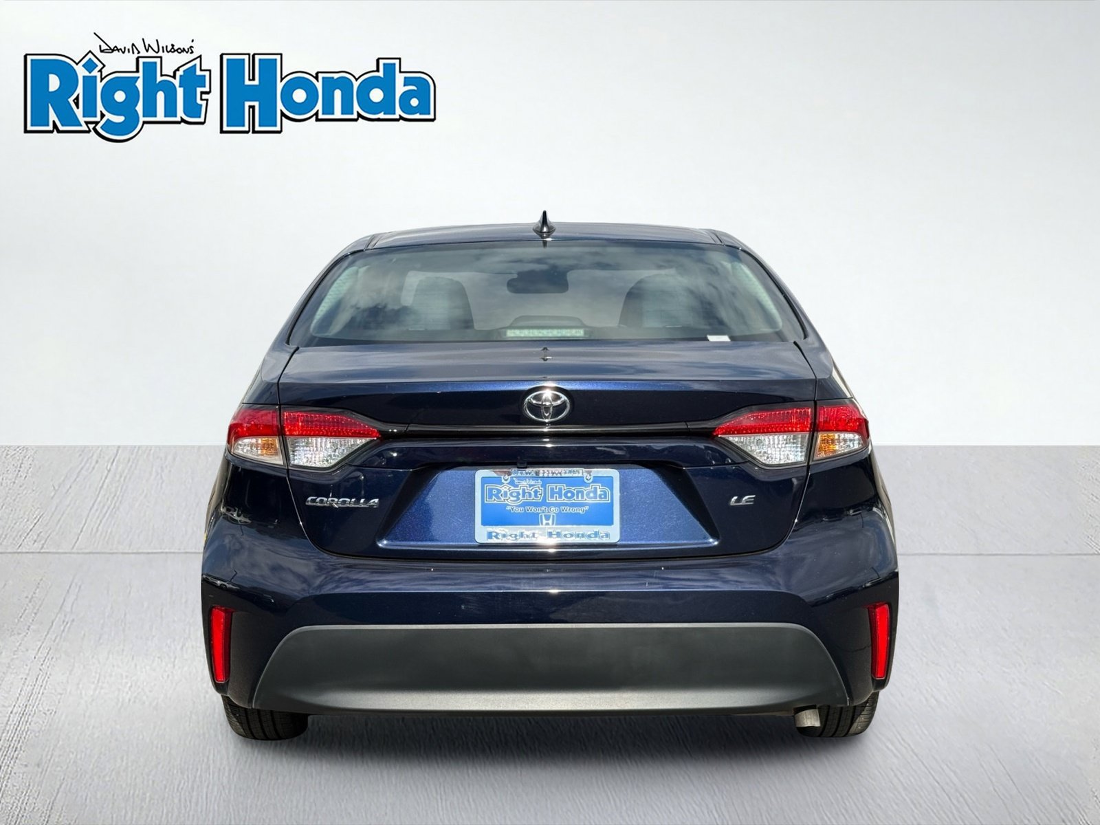 Used 2025 Toyota Corolla LE FWD image 7