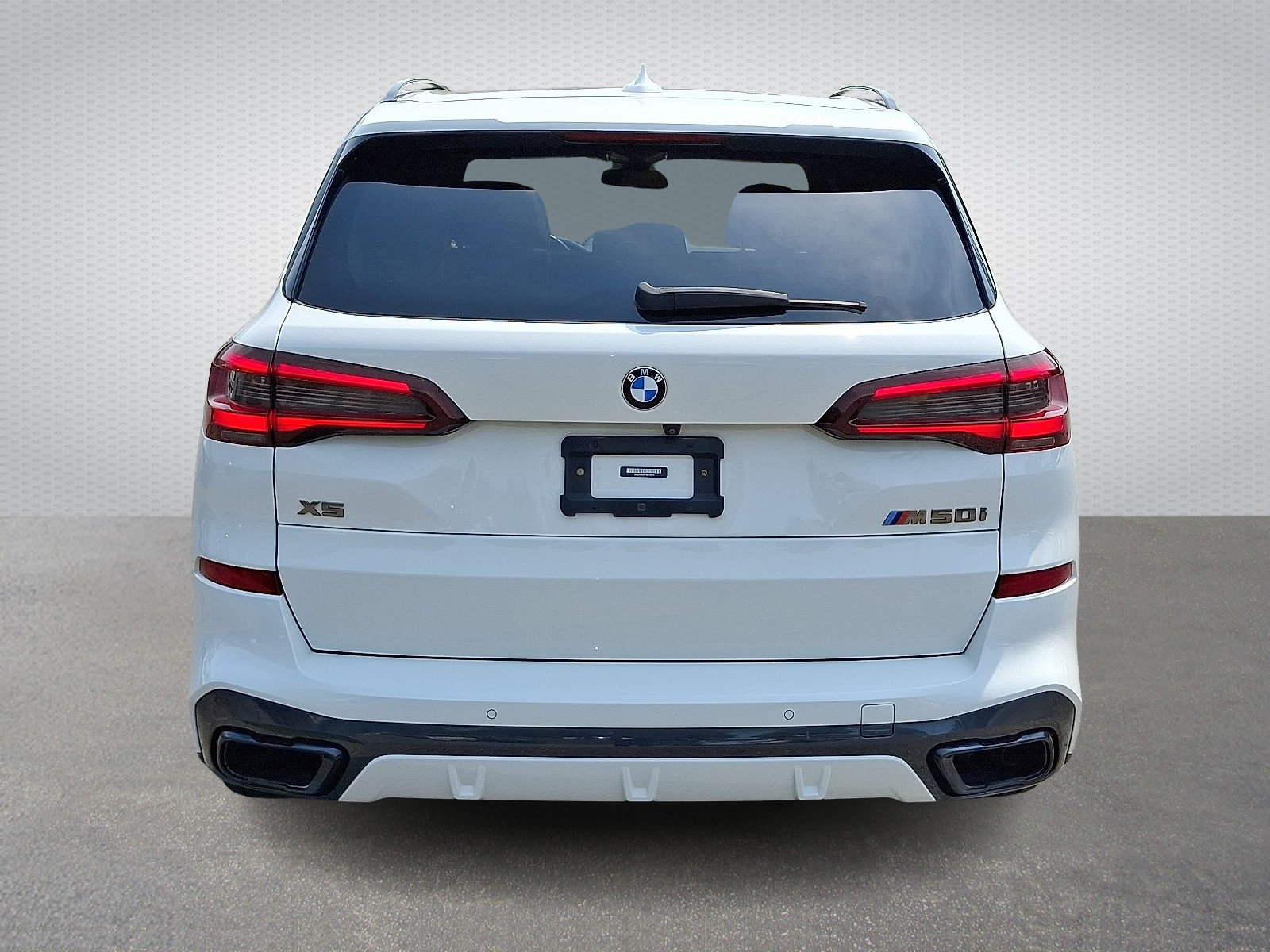 Used 2023 BMW X5 M50i w/ Executive Package AWD/4WD image 5