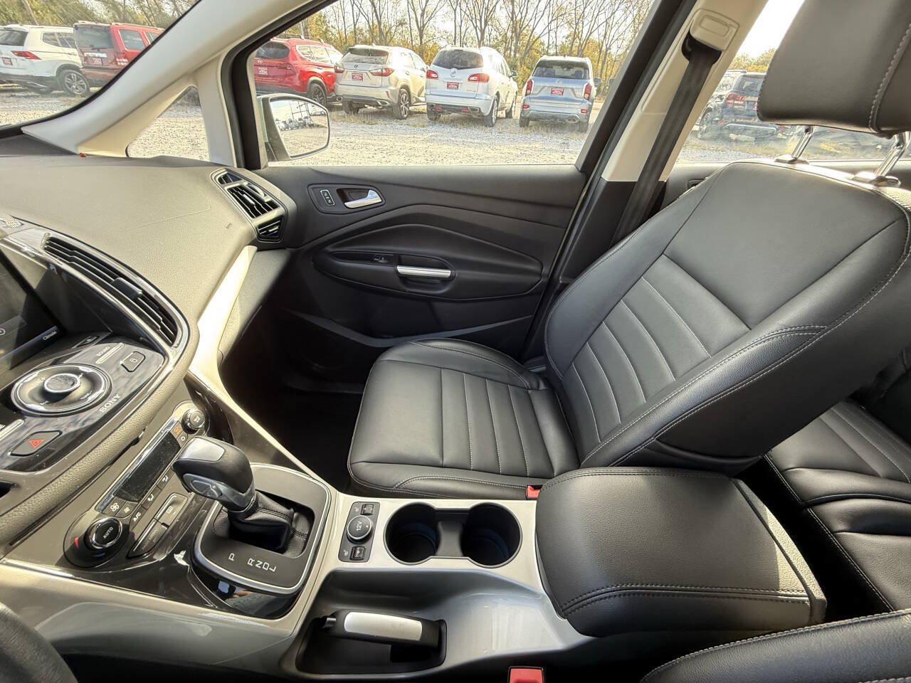 Used 2014 Ford C-MAX SEL w/ Equipment Group 302A FWD image 30