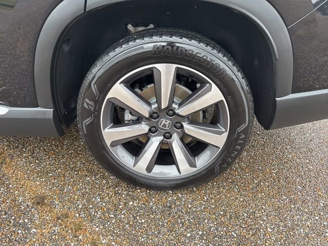 Used 2025 Honda Pilot Elite image 9