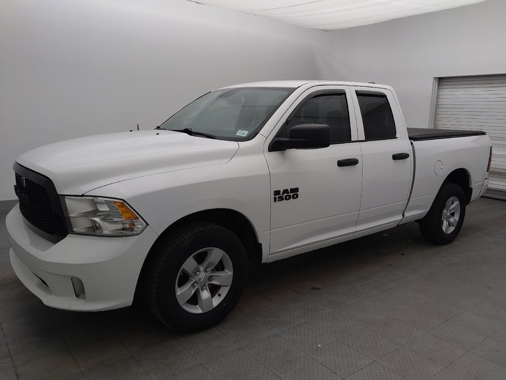Used 2019 RAM 1500 Express image 2
