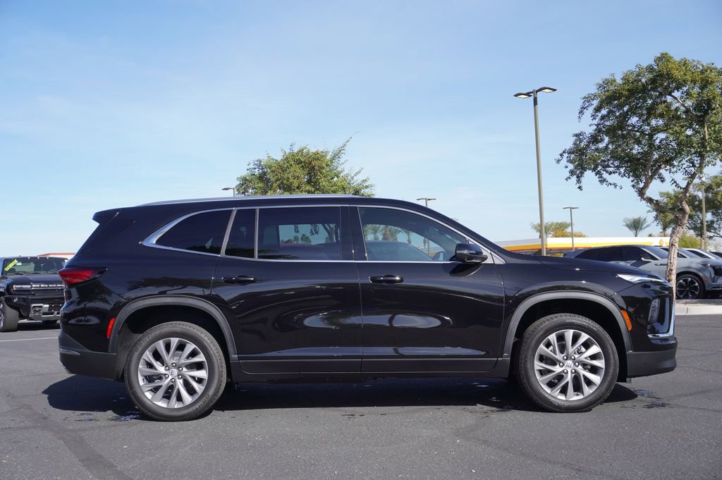 New 2026 Buick Enclave Preferred image 2