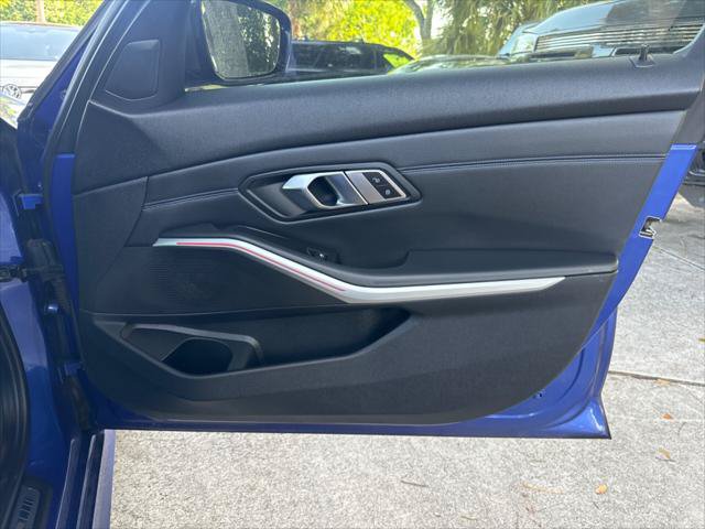 Used 2020 BMW M340i RWD image 21