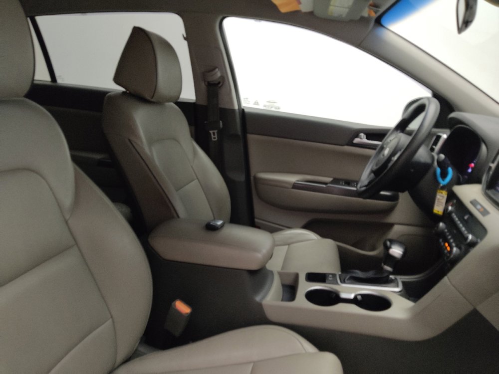 Used 2017 Kia Sportage EX image 21