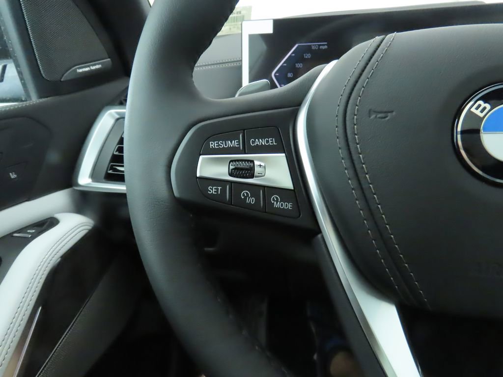 Certified 2026 BMW X5 sDrive40i w/ Climate Comfort Package RWD image 12