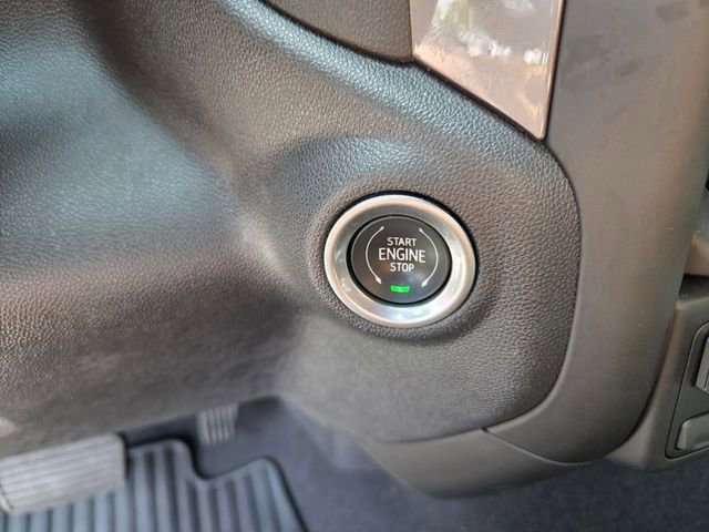 Used 2024 Chevrolet Silverado 1500 Custom w/ Turbomax Blackout Package RWD image 27