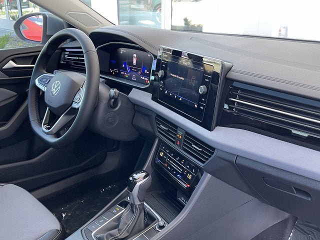 New 2025 Volkswagen Jetta SE FWD image 29