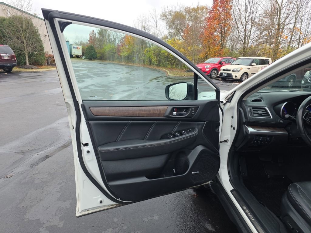 Used 2018 Subaru Outback 2.5i Limited image 13
