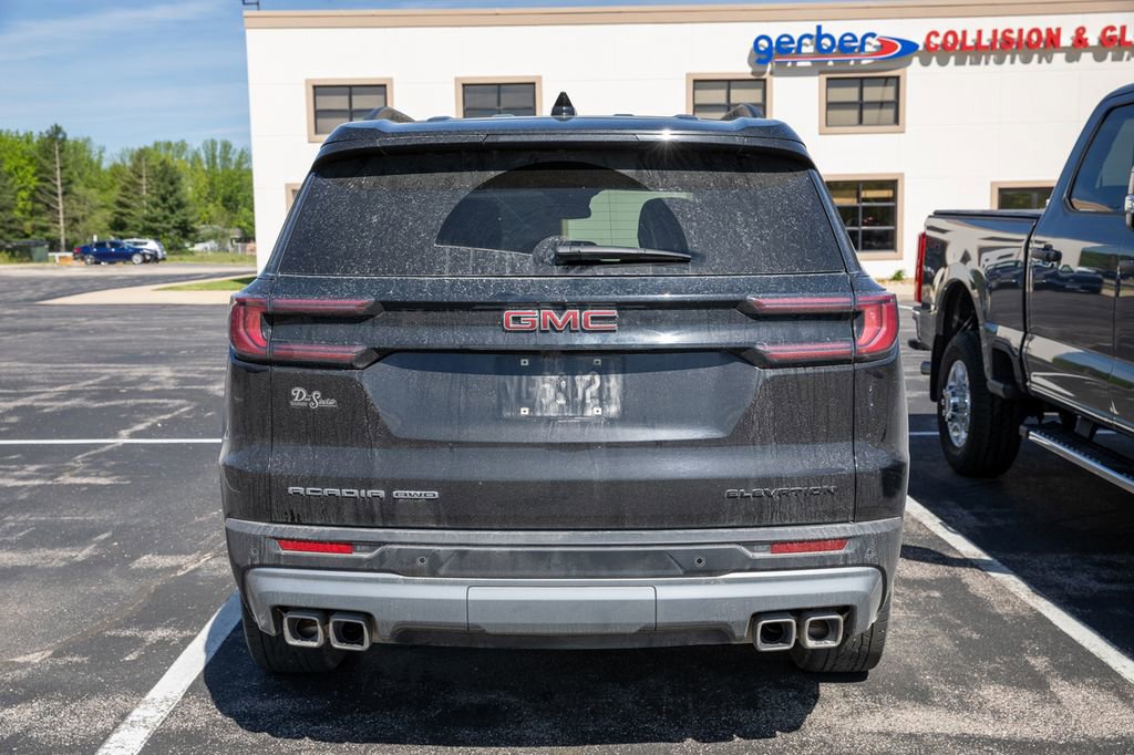 Used 2024 GMC Acadia Elevation w/ Luxury Package image 5