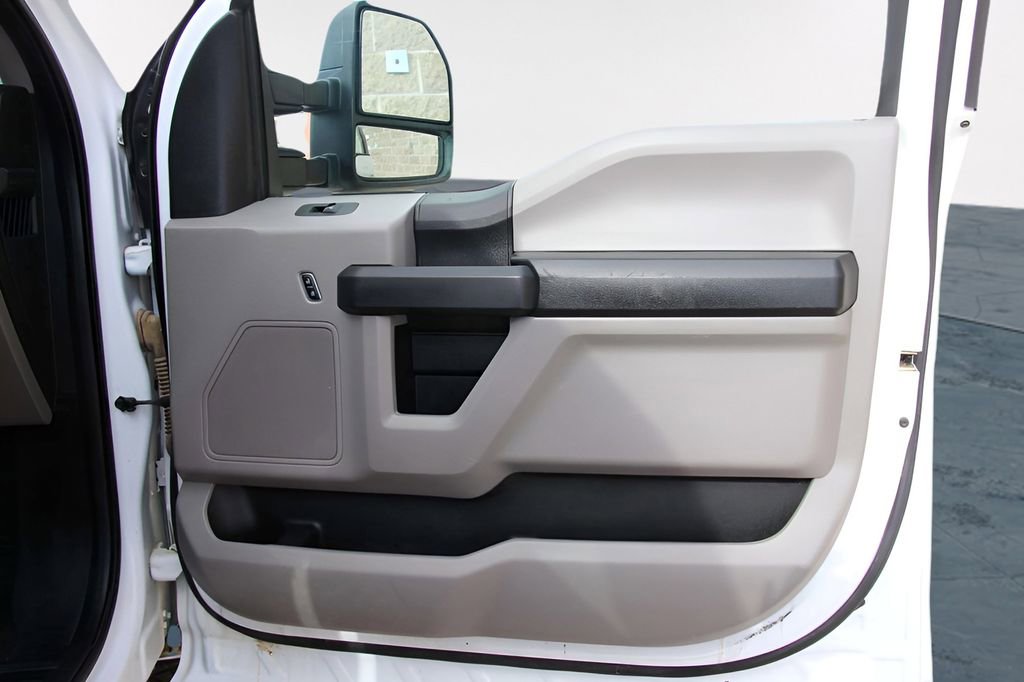 Used 2018 Ford F250 XL w/ Power Equipment Group image 49