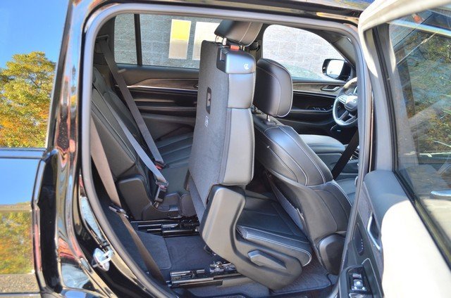 Used 2023 Jeep Grand Cherokee L Overland image 40